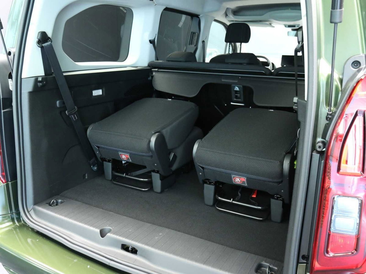 Fiat Qubo 1.5 d La Prima 130cv at8 (9)