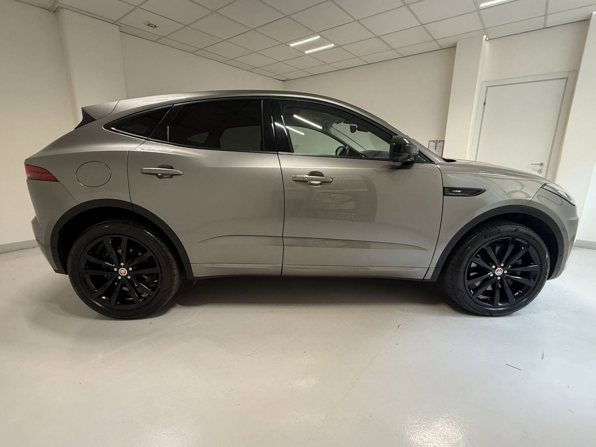 Jaguar E-Pace 2.0D 240 CV AWD aut. R-Dynamic HSE (17)