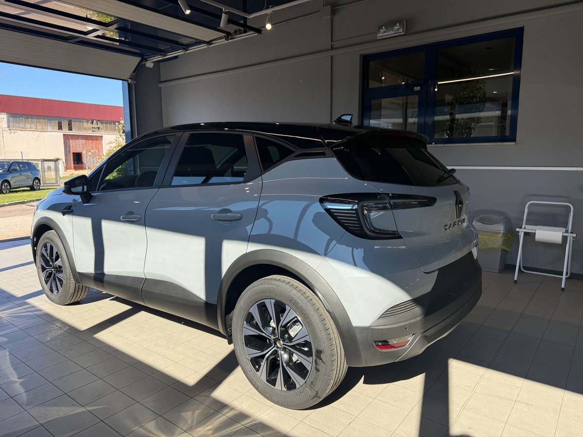 Renault Captur 1.2 eco-g Evolution 120cv (3)