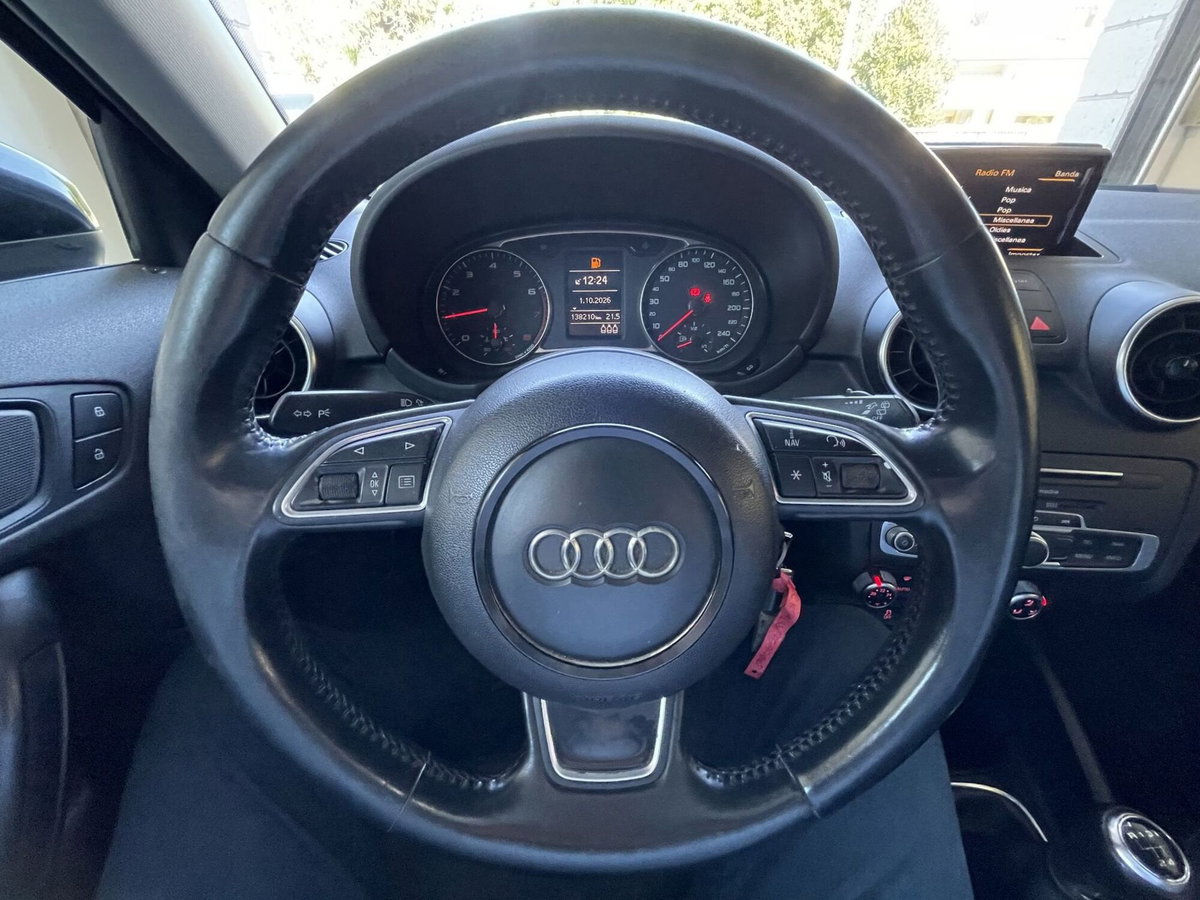 Audi A1 1.0 82 CV TFSI Admired (13)