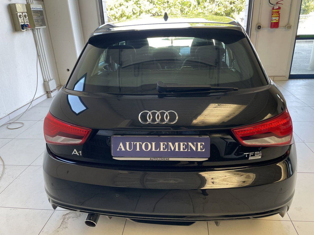 Audi A1 1.0 82 CV TFSI Admired (5)