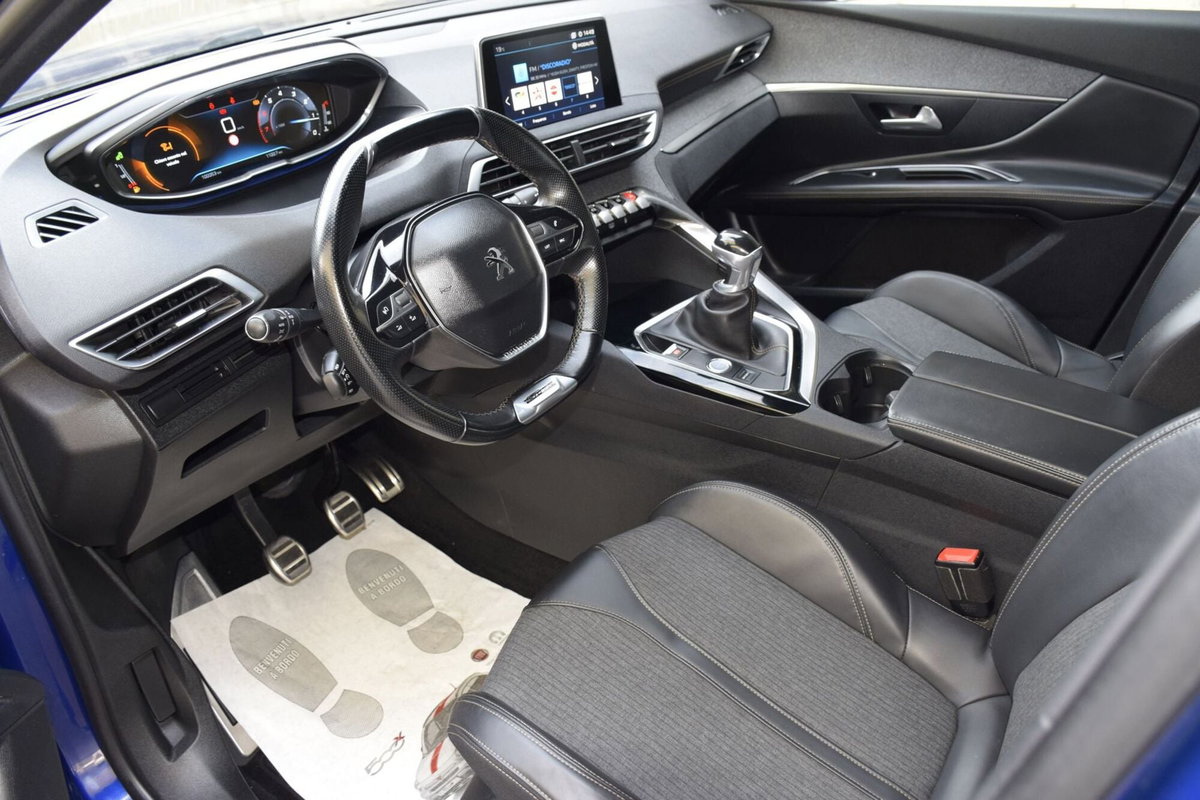 Peugeot 3008 PureTech Turbo 130 S&S GT Line (14)
