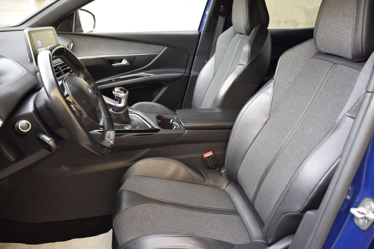 Peugeot 3008 PureTech Turbo 130 S&S GT Line (15)