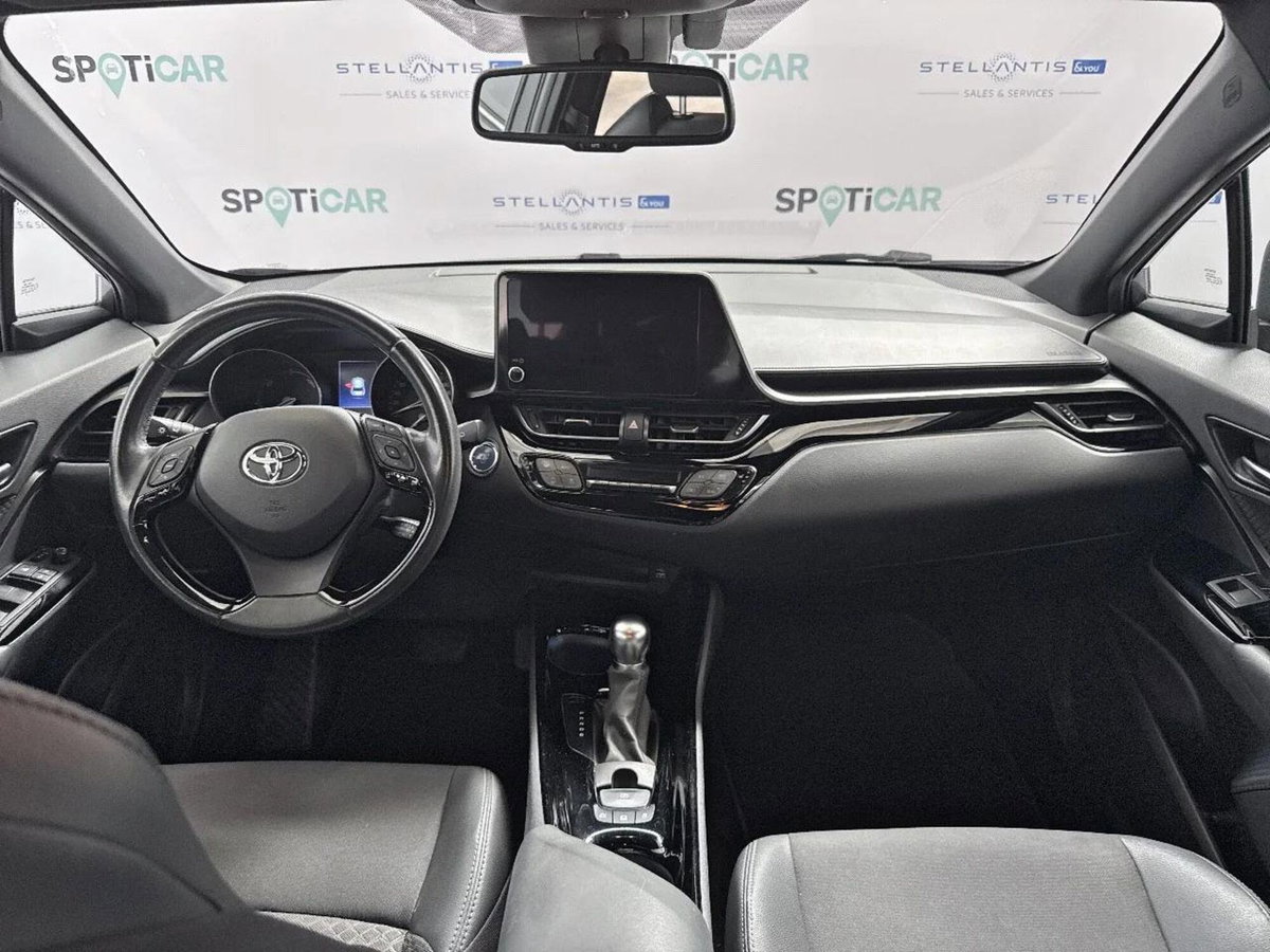 Toyota Toyota C-HR 2.0 phev Active fwd e-cvt (17)