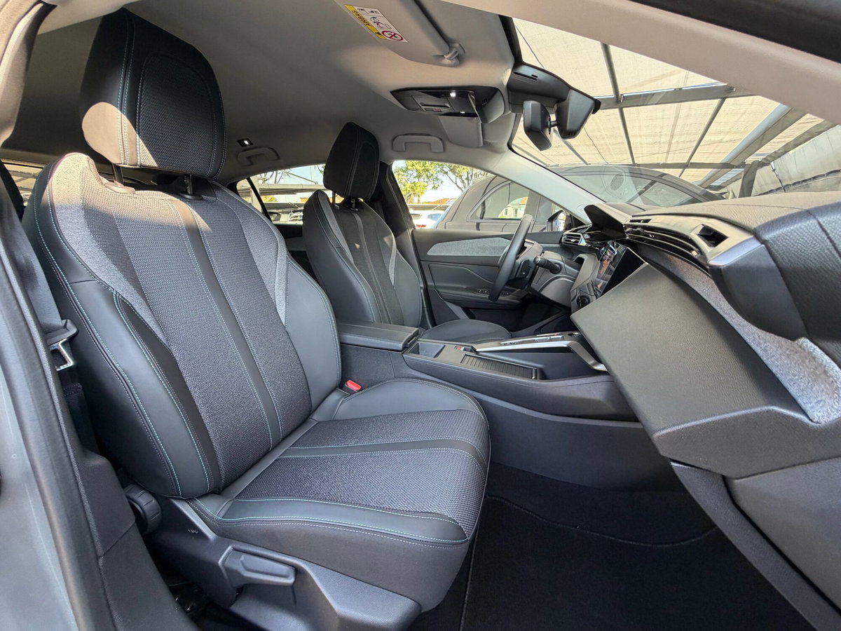 Peugeot 308 1.2 hybrid Allure 145cv e-dcs 6 (15)