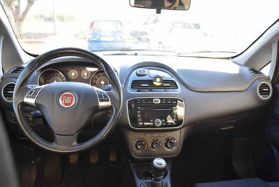Fiat Punto 1.4 8V 5 porte Natural Power Lounge (12)