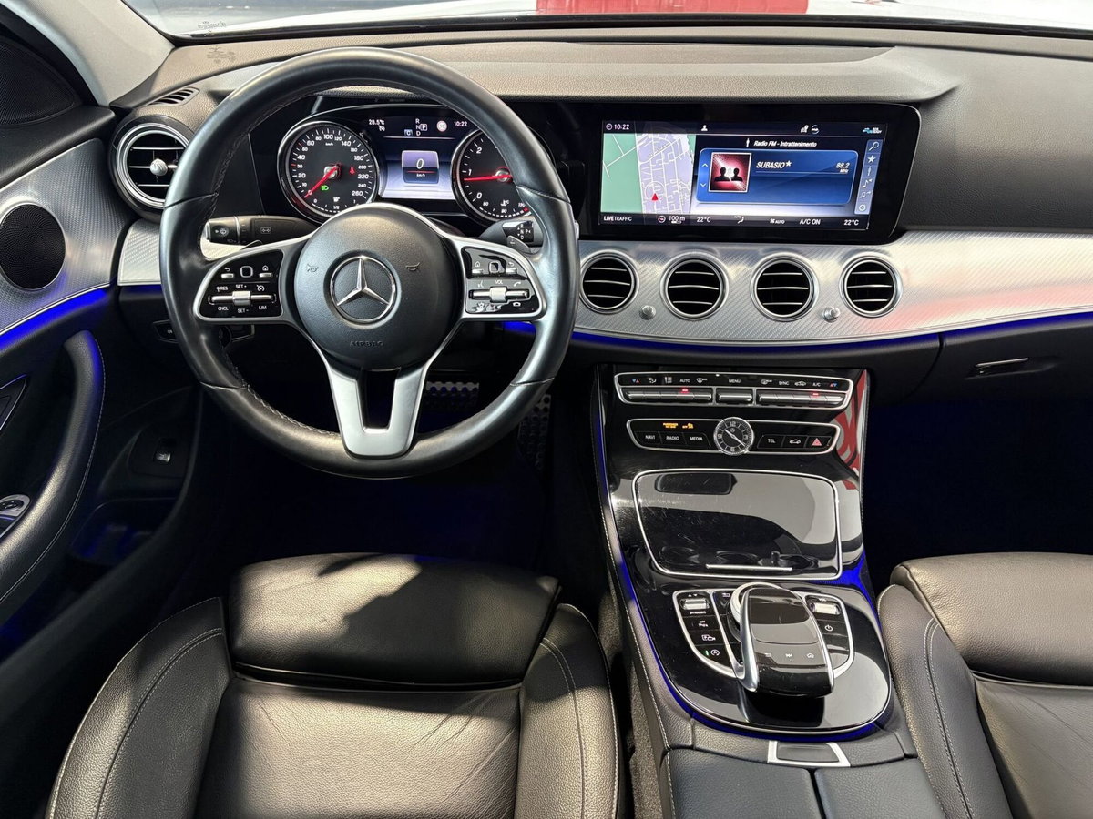 Mercedes-Benz Classe E 200 d Auto Business Sport (10)