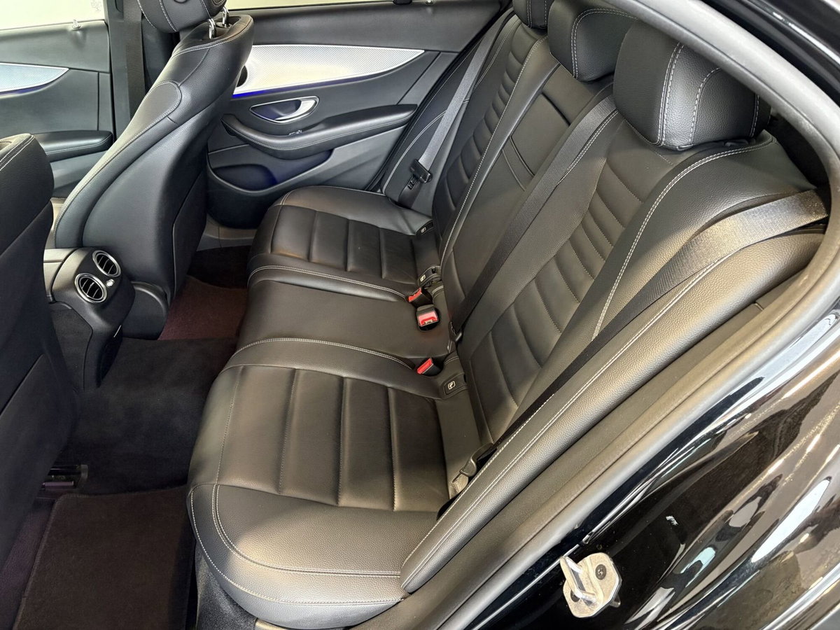 Mercedes-Benz Classe E 200 d Auto Business Sport (13)