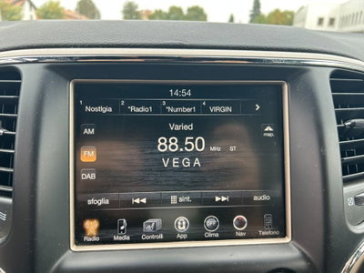 Jeep Grand Cherokee 3.0 V6 CRD 250 CV Multijet II Limited (11)