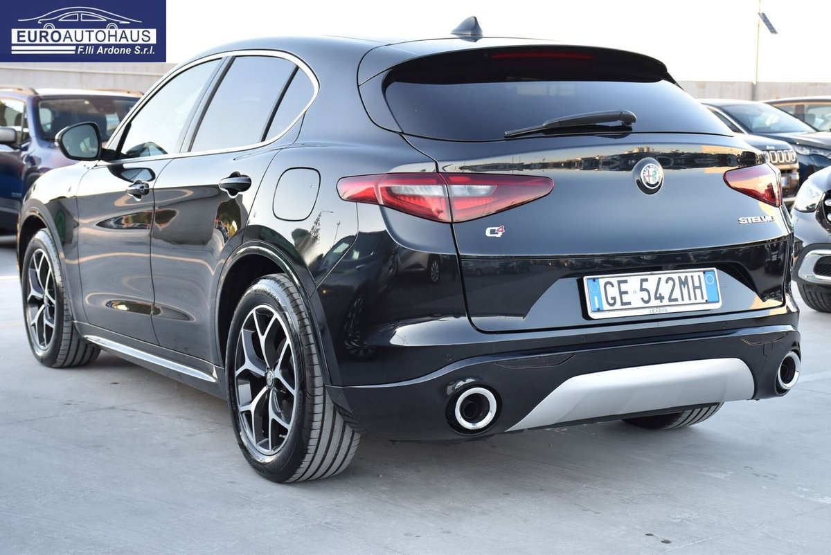 Alfa Romeo Stelvio Stelvio 2.2 Turbodiesel 210 CV AT8 Q4 Ti (6)