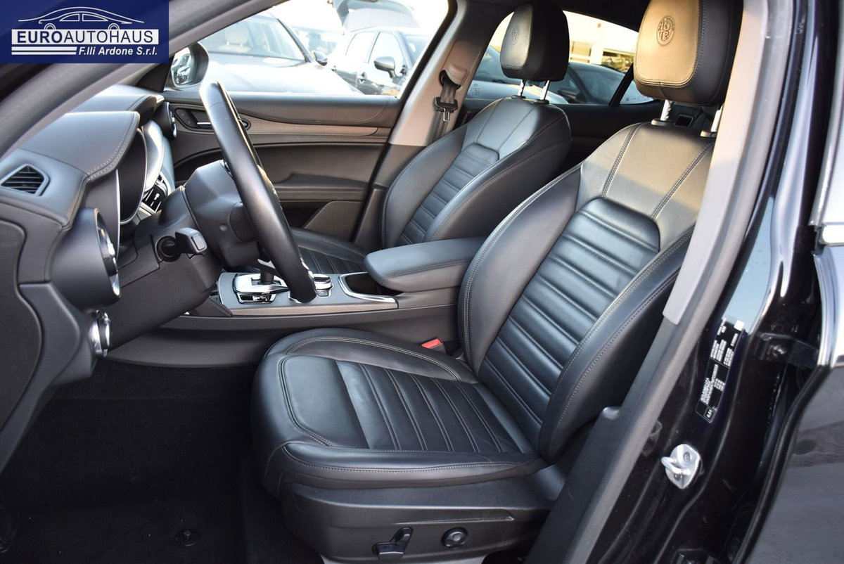 Alfa Romeo Stelvio Stelvio 2.2 Turbodiesel 210 CV AT8 Q4 Ti (8)