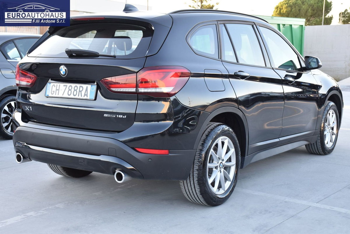 BMW X1 sDrive18d Business Advantage (4)