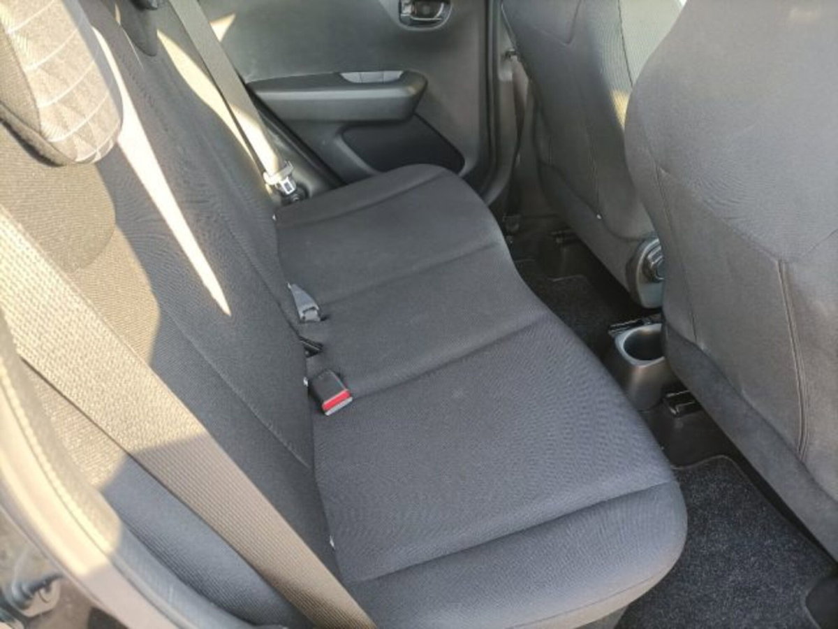 Peugeot 108 72 5 porte Allure (10)