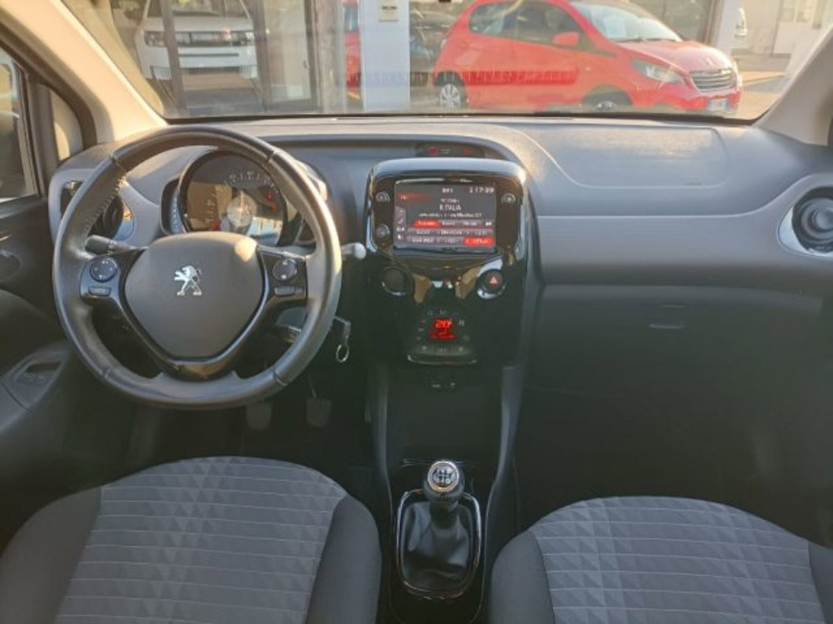 Peugeot 108 72 5 porte Allure (11)