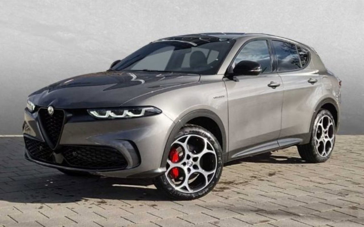 Alfa Romeo Tonale 1.3 phev Veloce Q4 280cv at6 (2)