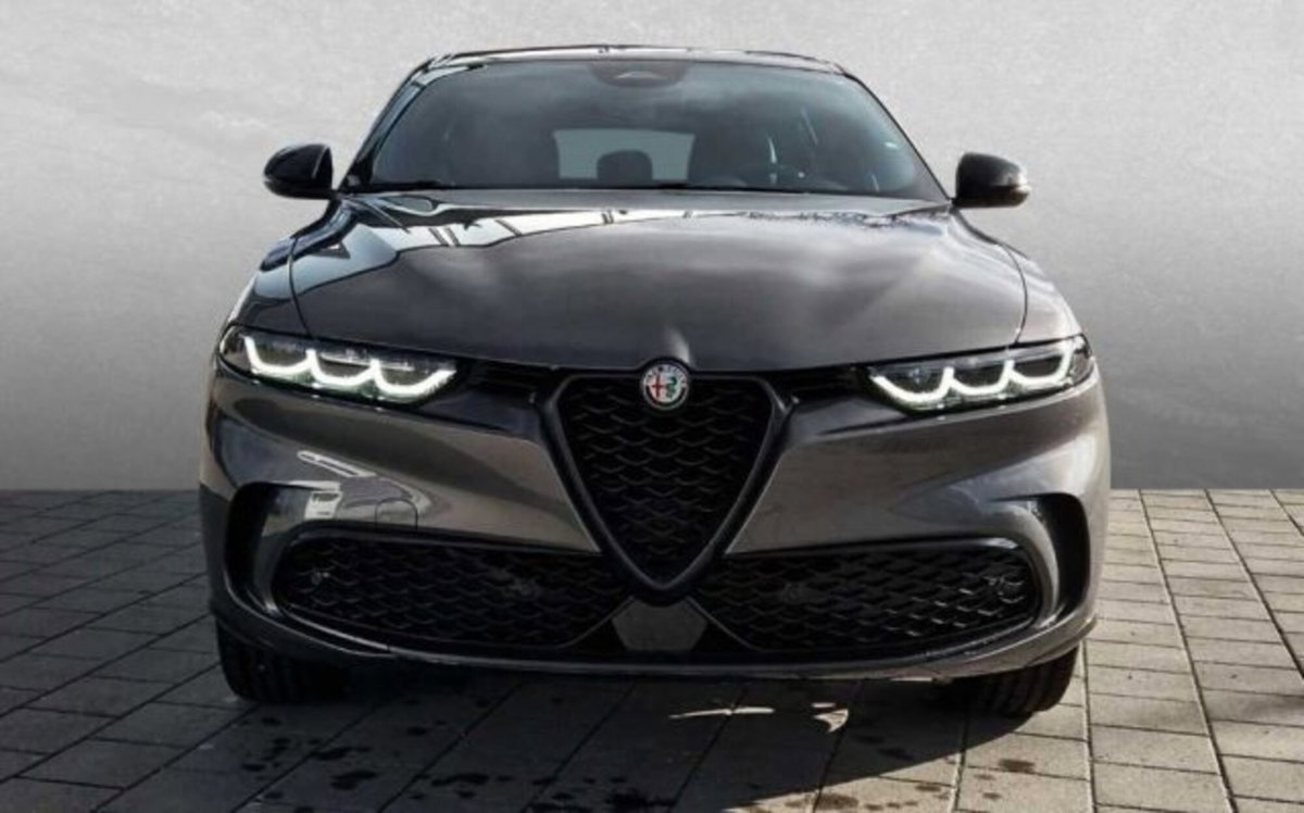 Alfa Romeo Tonale 1.3 phev Veloce Q4 280cv at6 (4)