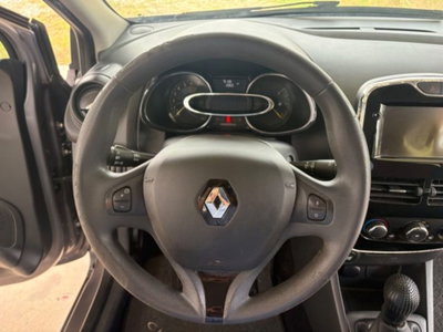 Renault Clio Sporter 1.2 75CV Wave (16)