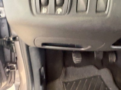 Renault Clio Sporter 1.2 75CV Wave (19)