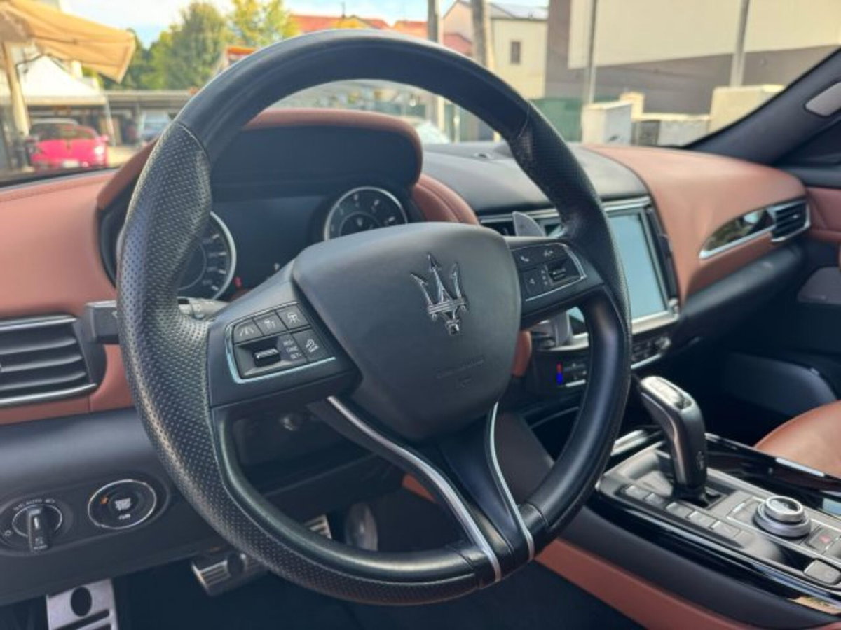 Maserati Levante Levante V6 350 CV AWD Modena (12)