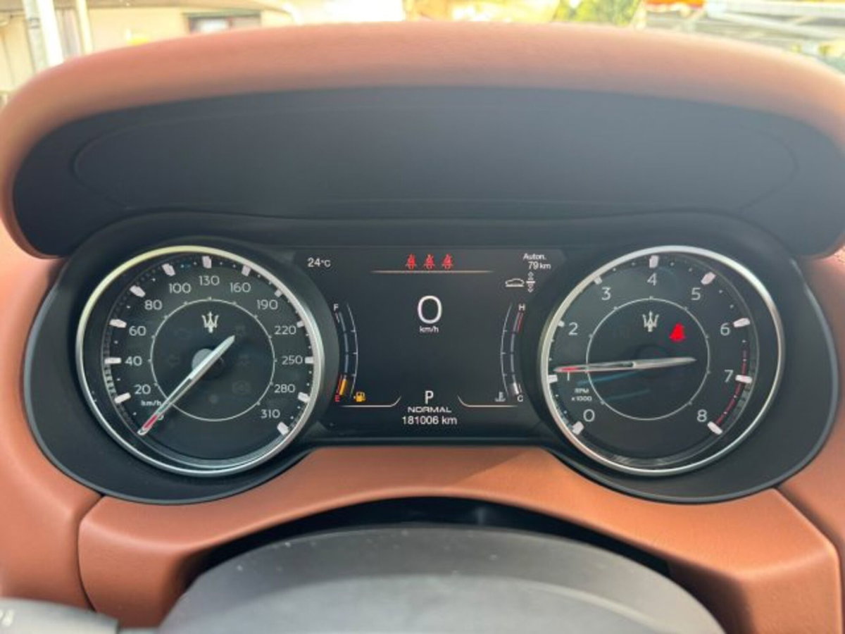 Maserati Levante Levante V6 350 CV AWD Modena (13)