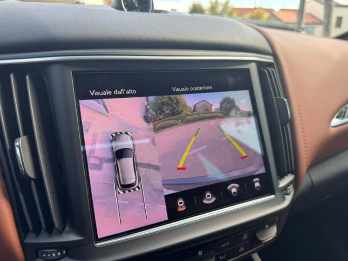 Maserati Levante Levante V6 350 CV AWD Modena (17)