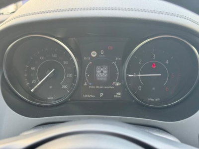 Jaguar E-Pace 2.0D 150 CV AWD aut. R-Dynamic S (12)