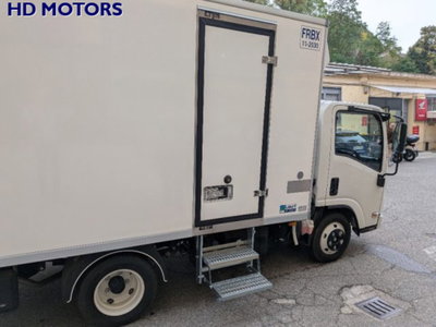 Isuzu M27 II H 150cv (10)