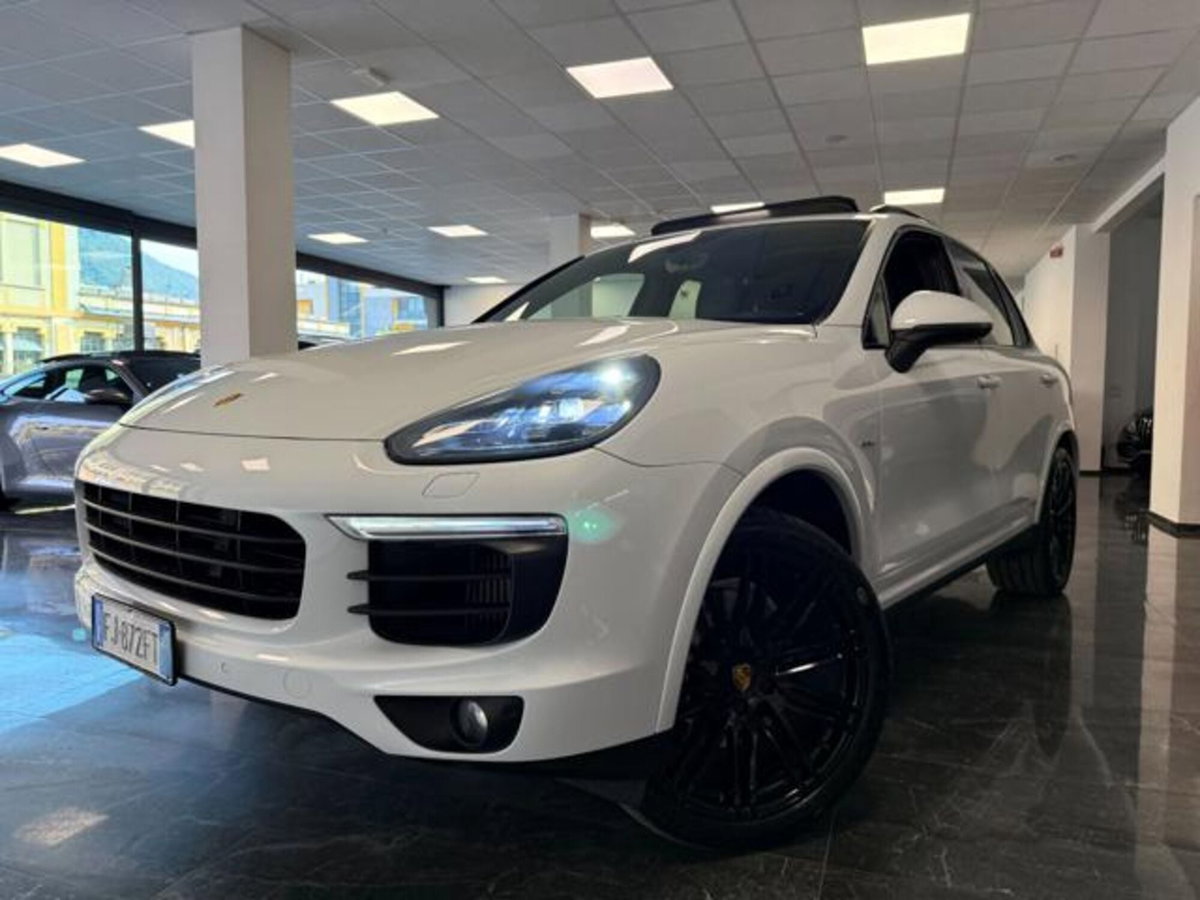 Porsche Cayenne 3.0 Diesel Platinum Edition