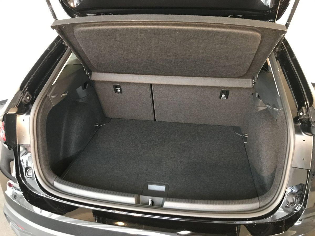 Volkswagen Taigo 1.0 tsi Edition 115cv (7)
