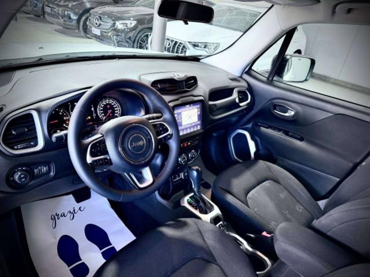Jeep Renegade 1.6 Mjt 120 CV Night Eagle (11)