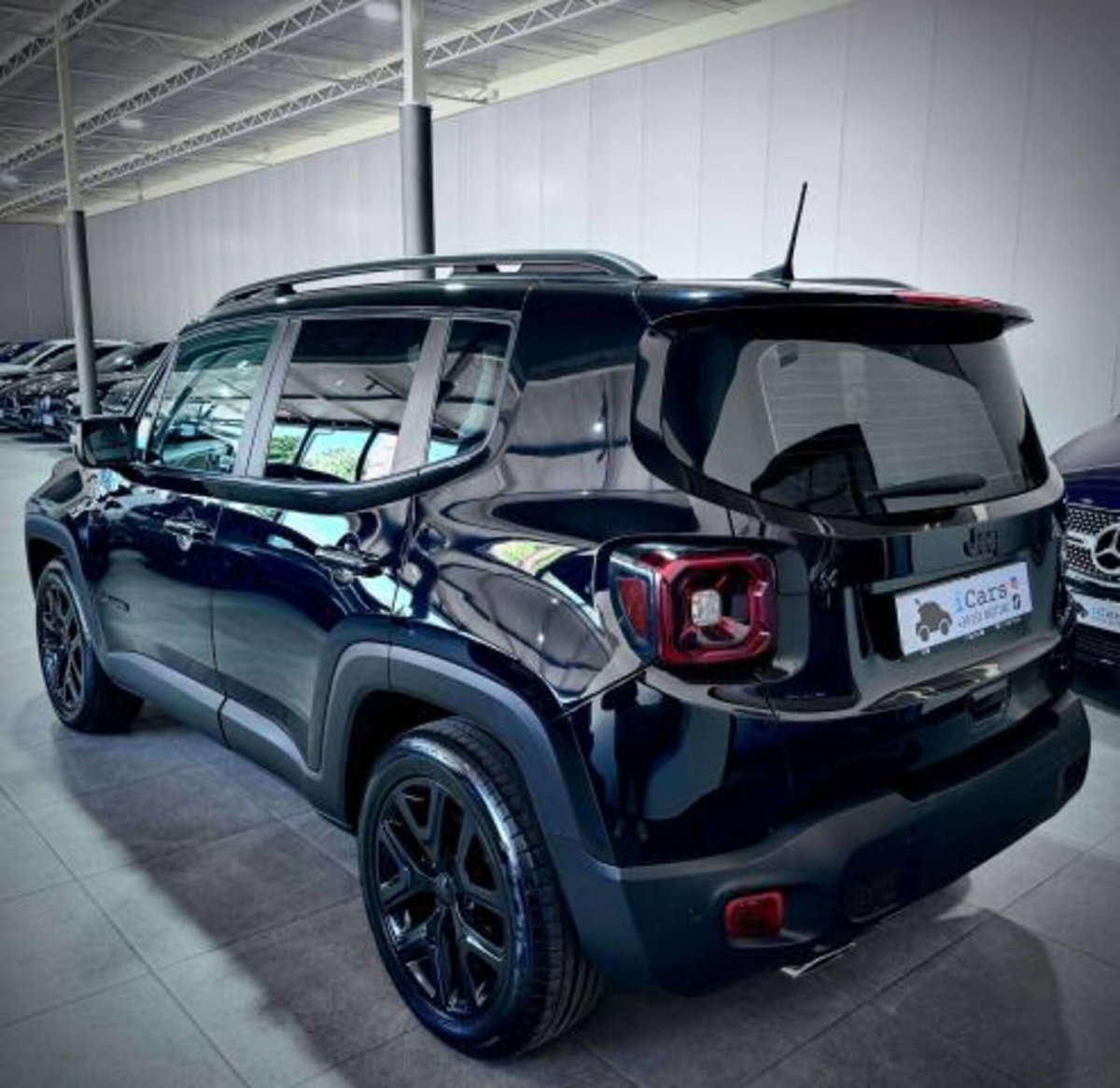 Jeep Renegade 1.6 Mjt DDCT 120 CV S (8)