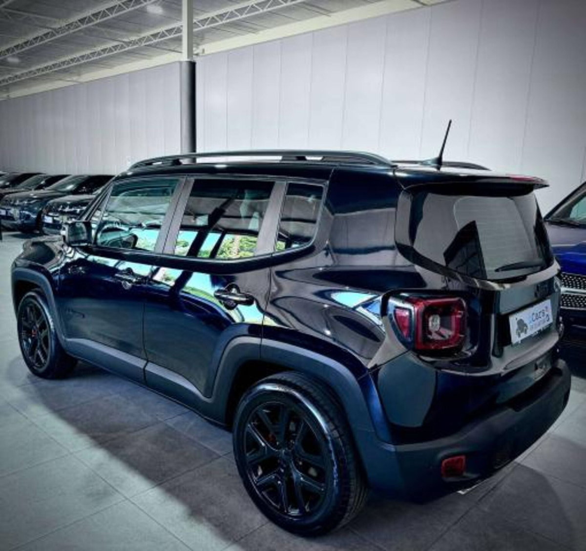 Jeep Renegade 1.6 Mjt DDCT 120 CV S (9)