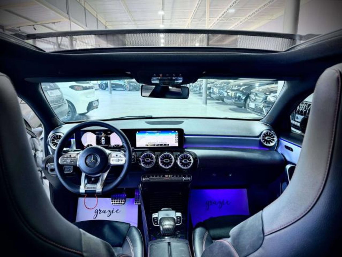 Mercedes-Benz Classe A 180 d Premium (12)