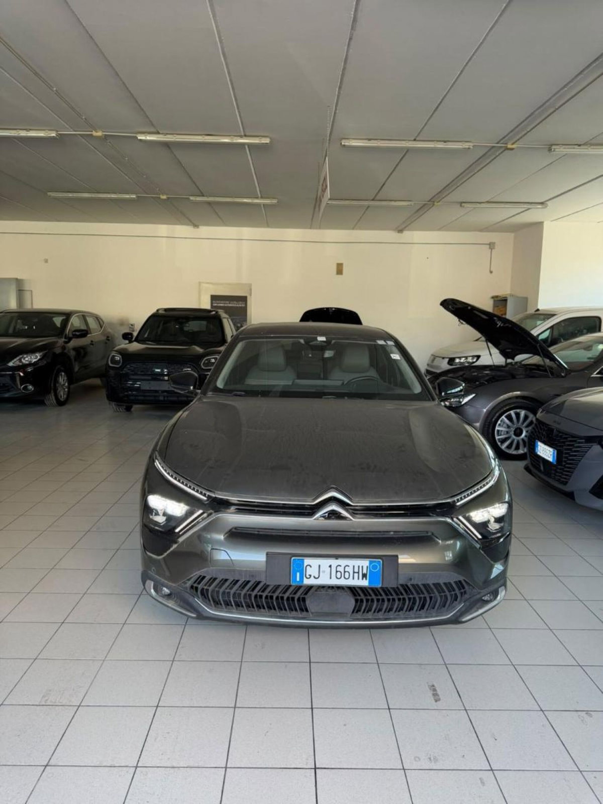 Citroen C5 Aircross Aircross Hybrid 225 E-EAT8 Shine Pack (3)