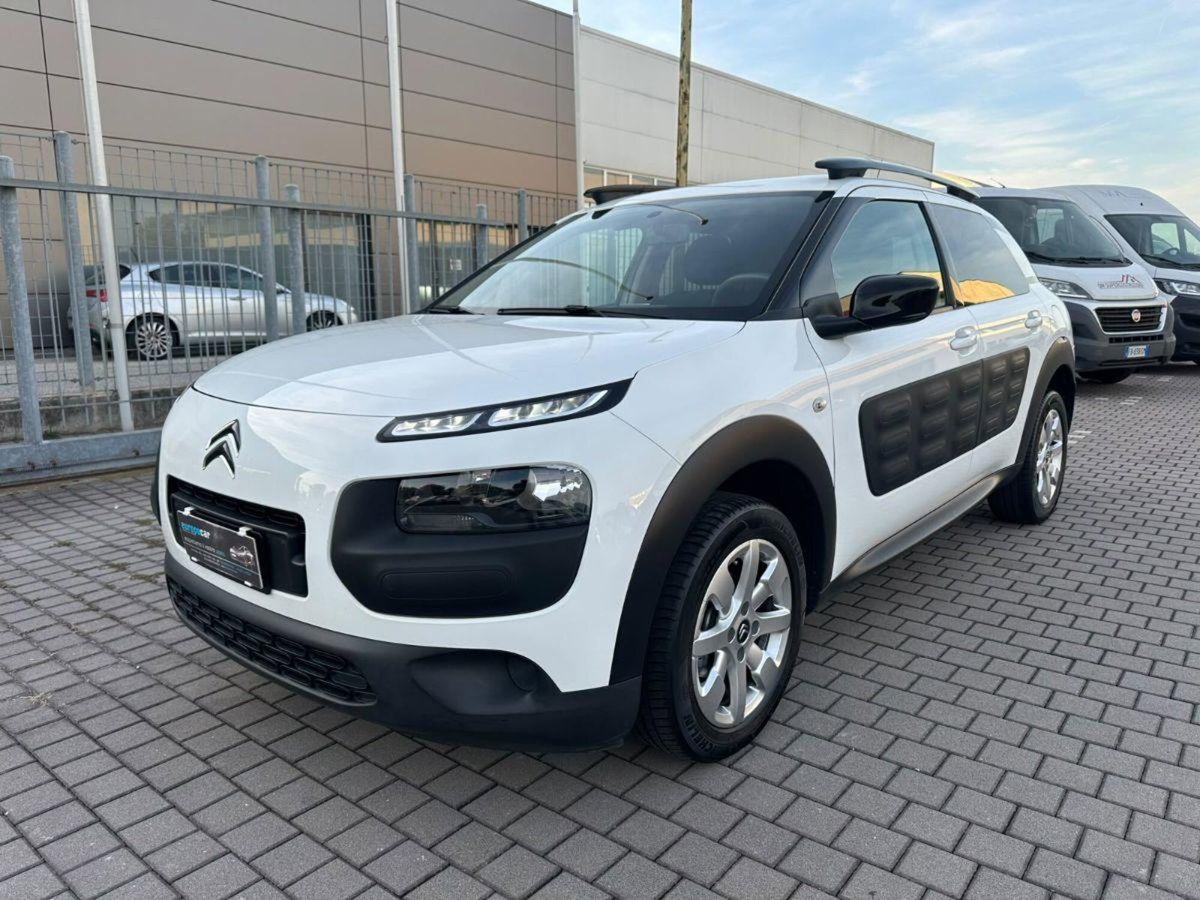 Citroen C4 Cactus PureTech 82 S&S ETG Shine Edition (4)