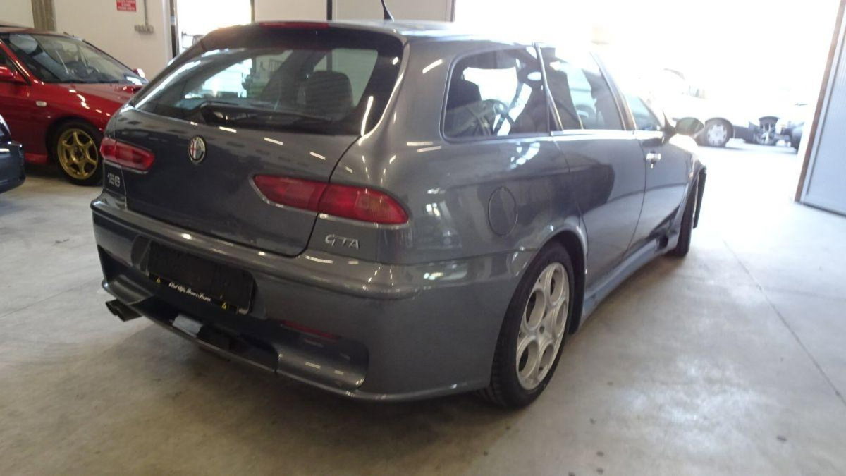 Alfa Romeo 156 SportWagon 3.2i V6 24V cat Sportwagon GTA (8)