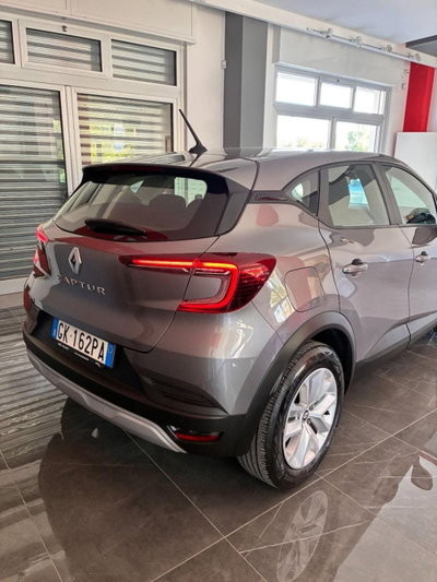 Renault Captur TCe 100 CV GPL Techno (9)