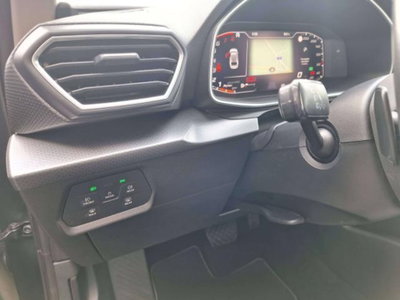 SEAT Leon ST Sportstourer 1.5 eTSI 150 CV DSG Business (14)