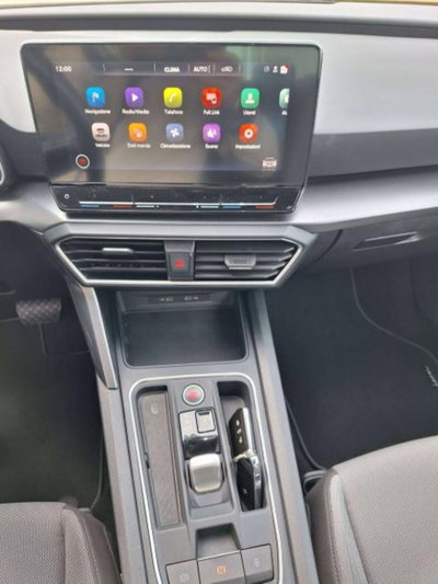 SEAT Leon ST Sportstourer 1.5 eTSI 150 CV DSG Business (15)
