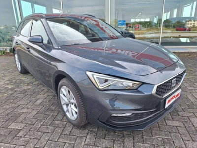 SEAT Leon ST Sportstourer 1.5 eTSI 150 CV DSG Business (7)