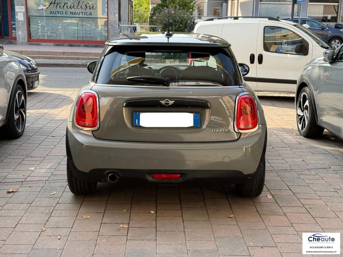 MINI Mini 1.5 Cooper Hype (11)