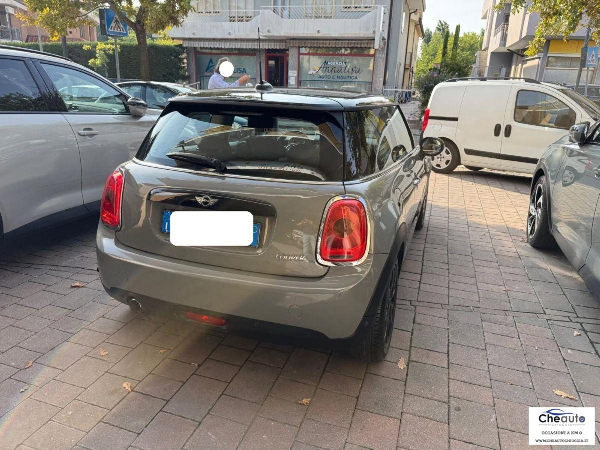 MINI Mini 1.5 Cooper Hype (6)