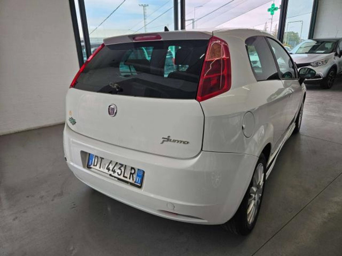 Fiat Grande Punto 1.3 MJT 75 CV 3 porte Active (5)
