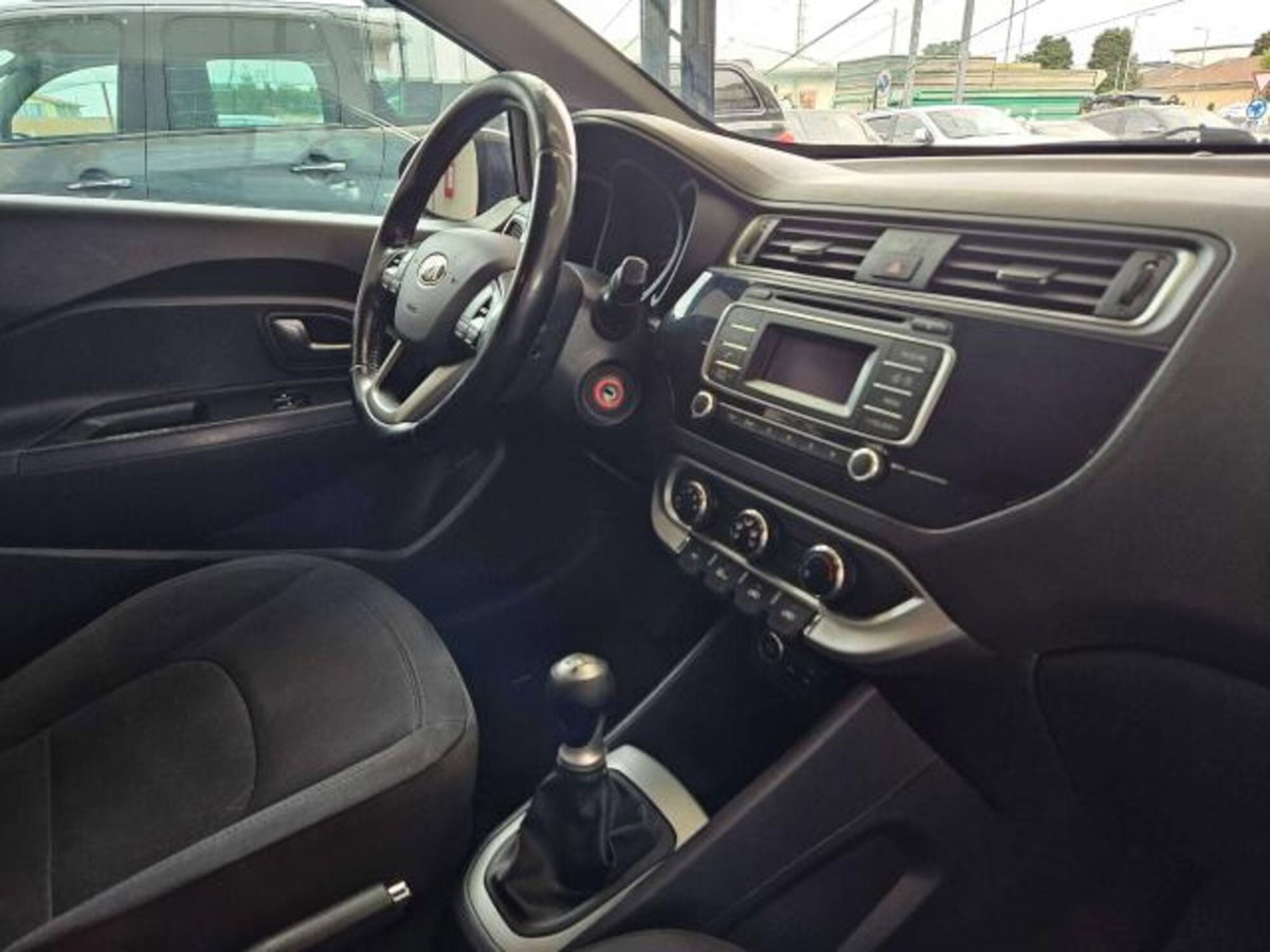 Kia Rio 1.2 CVVT 5p. ECO GPL Cool (10)