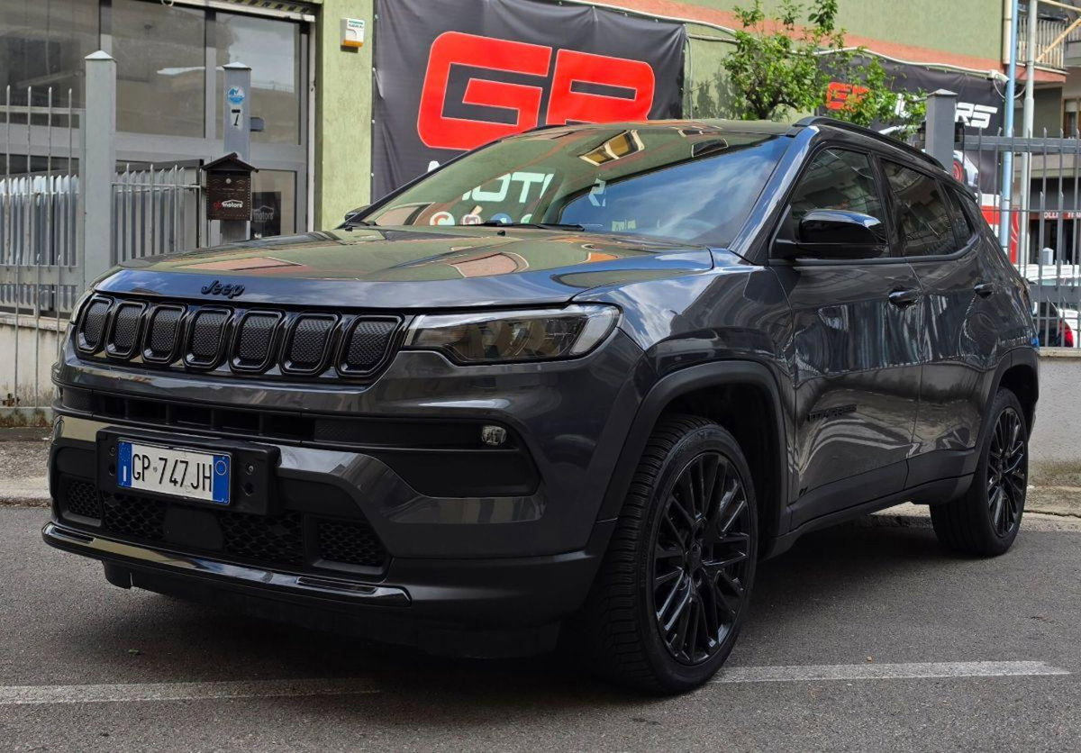 Jeep Compass 1.6 Multijet II 2WD Night Eagle (4)