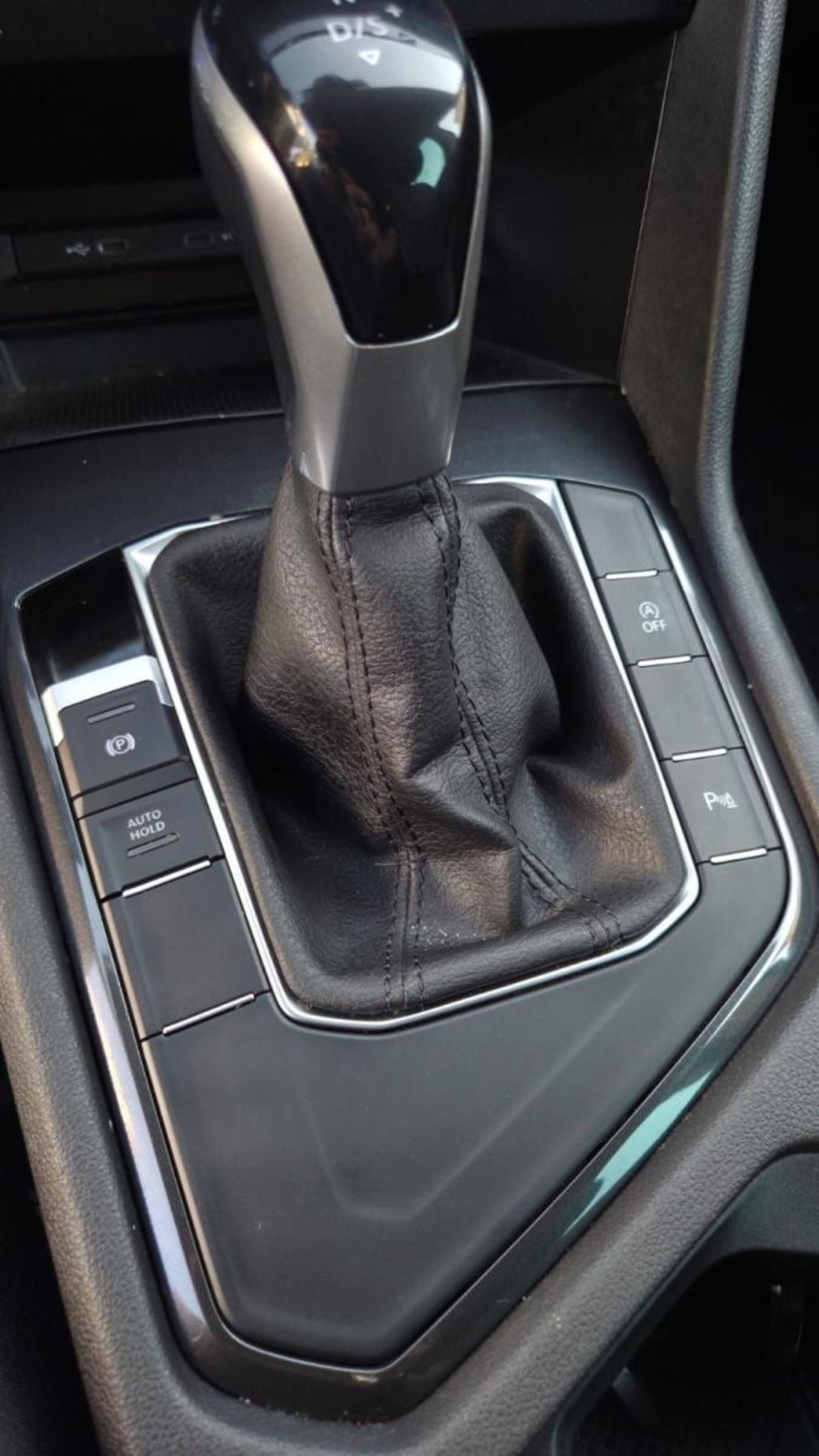 Volkswagen Tiguan 2.0 TDI 150 CV SCR DSG 4MOTION Life (14)