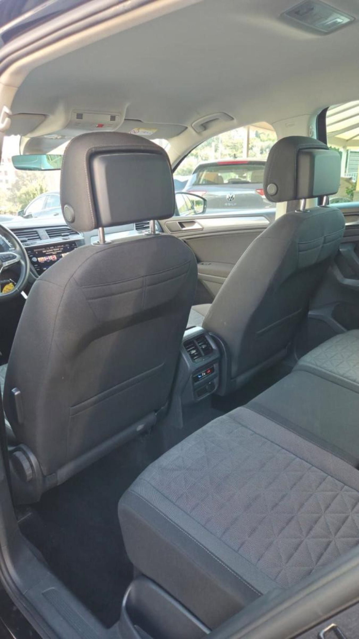 Volkswagen Tiguan 2.0 TDI 150 CV SCR DSG 4MOTION Life (18)