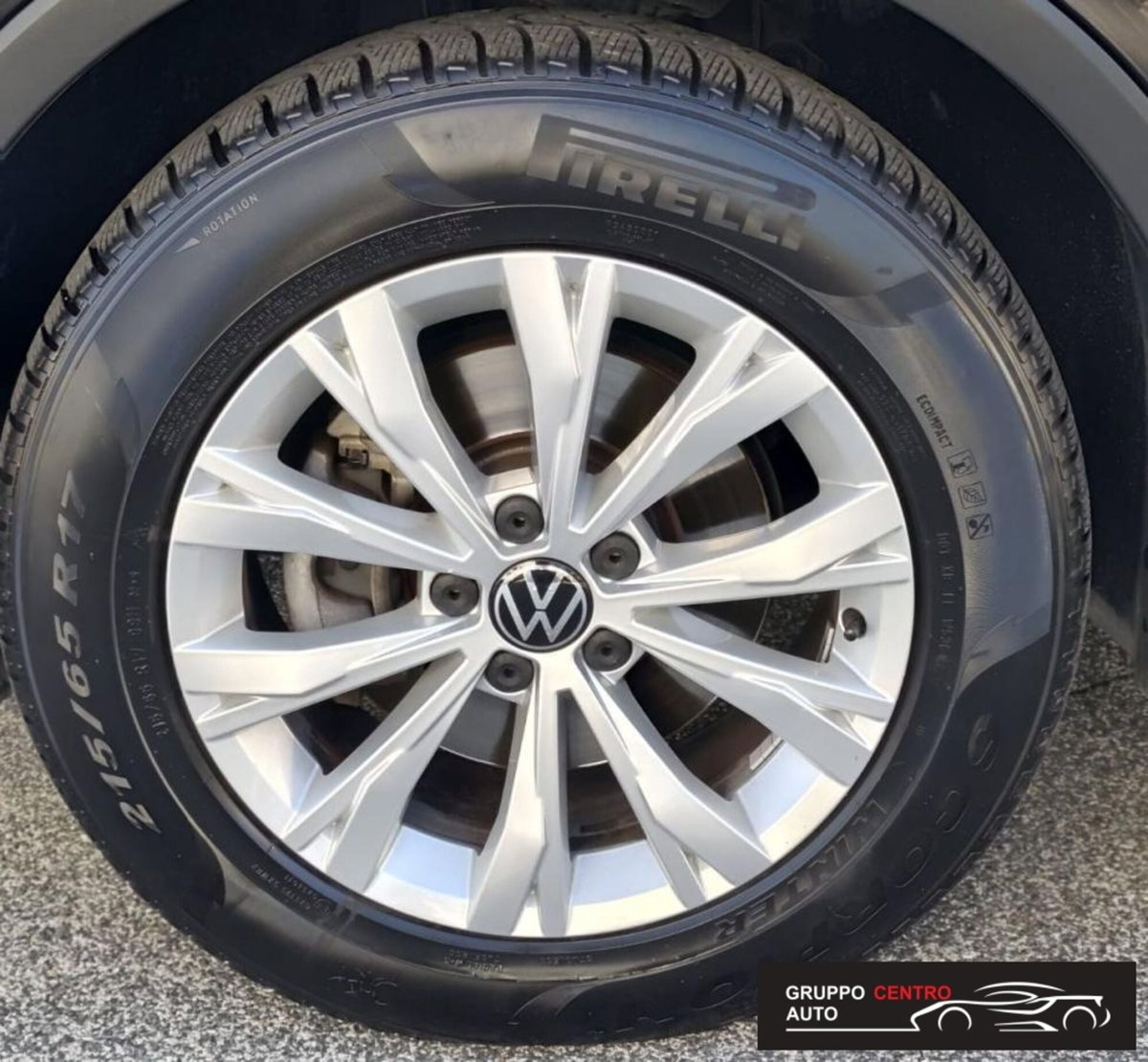 Volkswagen Tiguan 2.0 TDI 150 CV SCR DSG 4MOTION Life (15)
