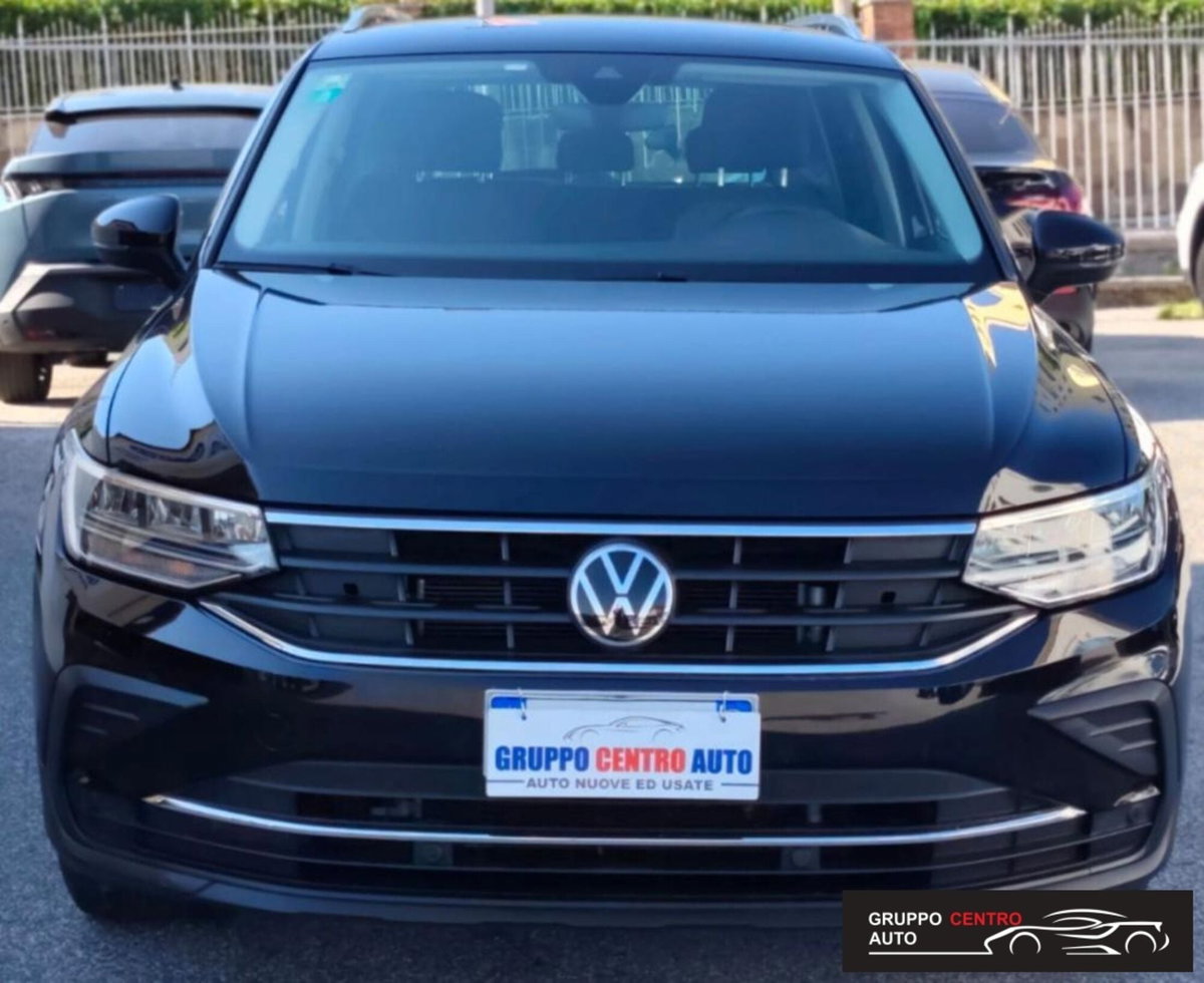 Volkswagen Tiguan 2.0 TDI 150 CV SCR DSG 4MOTION Life (4)