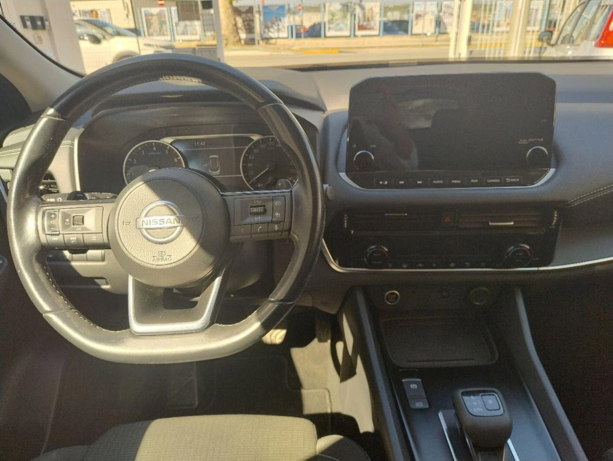 Nissan Qashqai 1.3 DIG-T 160 CV DCT Business (14)